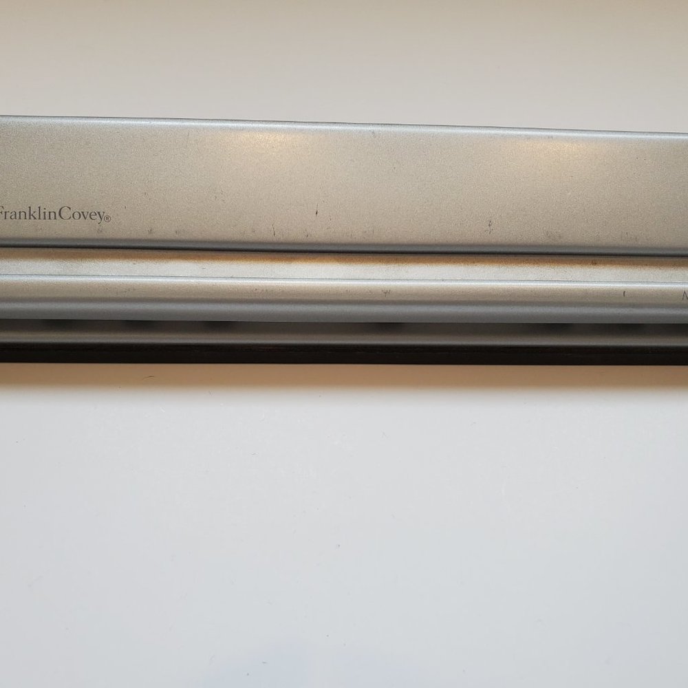 Franklin Covey Monarch Hole Punch